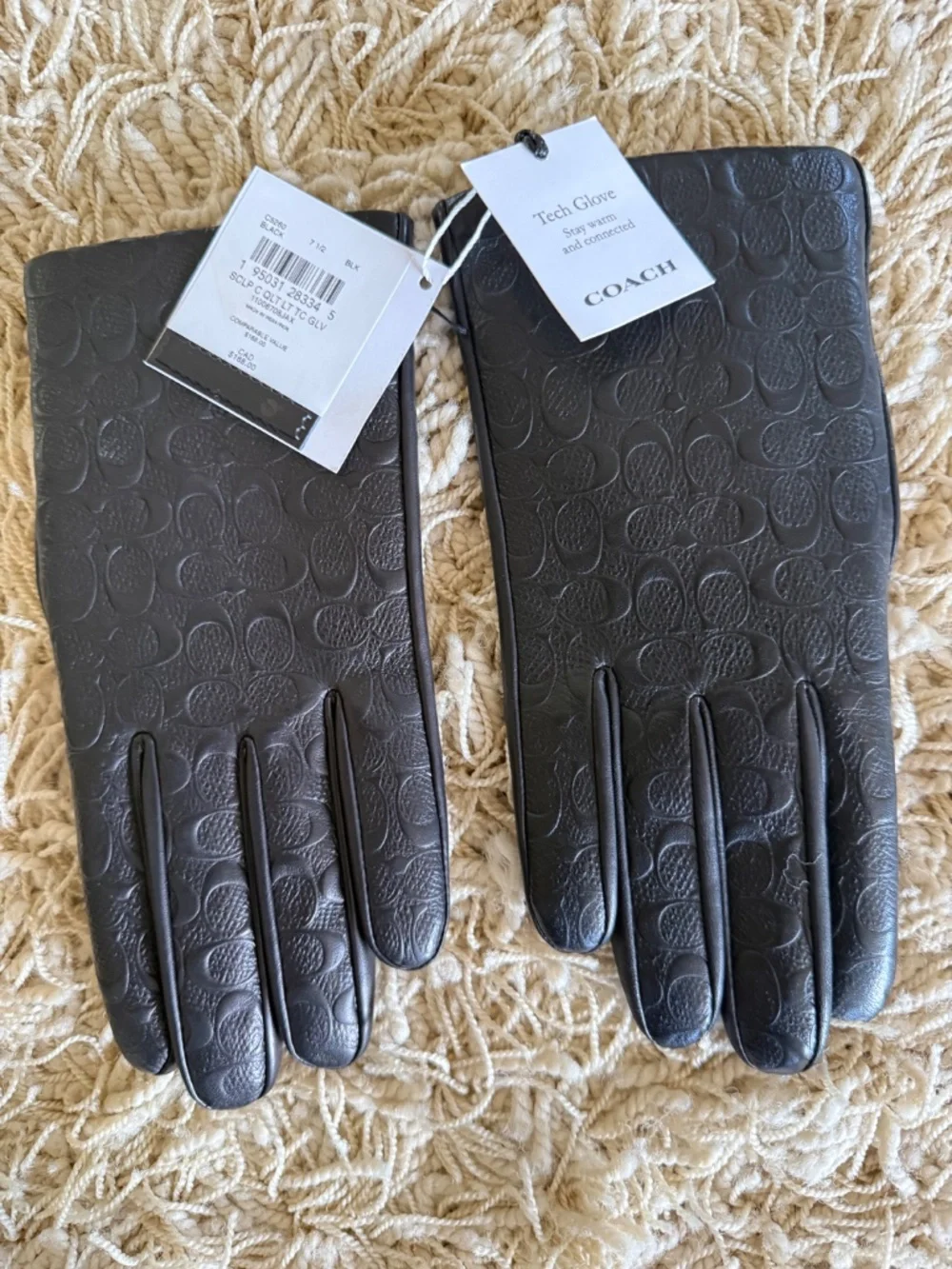 Coach Signature C Logo Embossed Leather Tech Gloves Black Womens Size 7 1/2 NWT